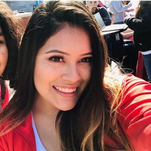 Meet your Posher, Miriam